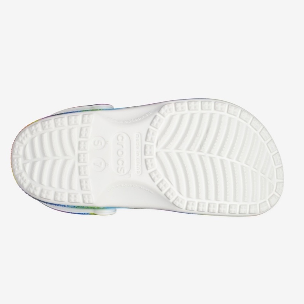 Crocs Classic Spray Dye Clog - Picture 4 of 4